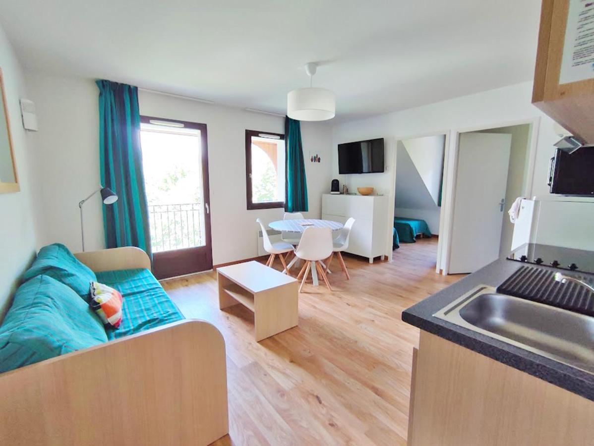 Ferienwohnung T3 Les Jardins De Ramel, Parking, Balcon, Ascenseur, 5 Personnes Bagnères-de-Luchon Exterior foto
